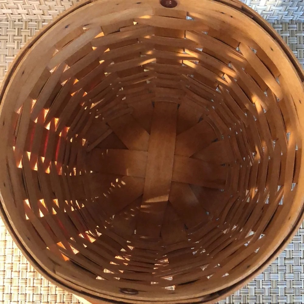Longaberger 1995 Round Handle Basket With Domed Bottom